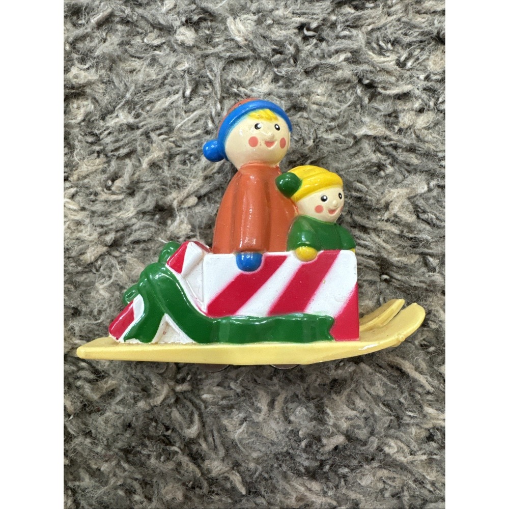 SANTA'S SKI SLOPE ~ Mr. Christmas 1992 Replacement KIDS in PRESENT on SKIS‎ VTG